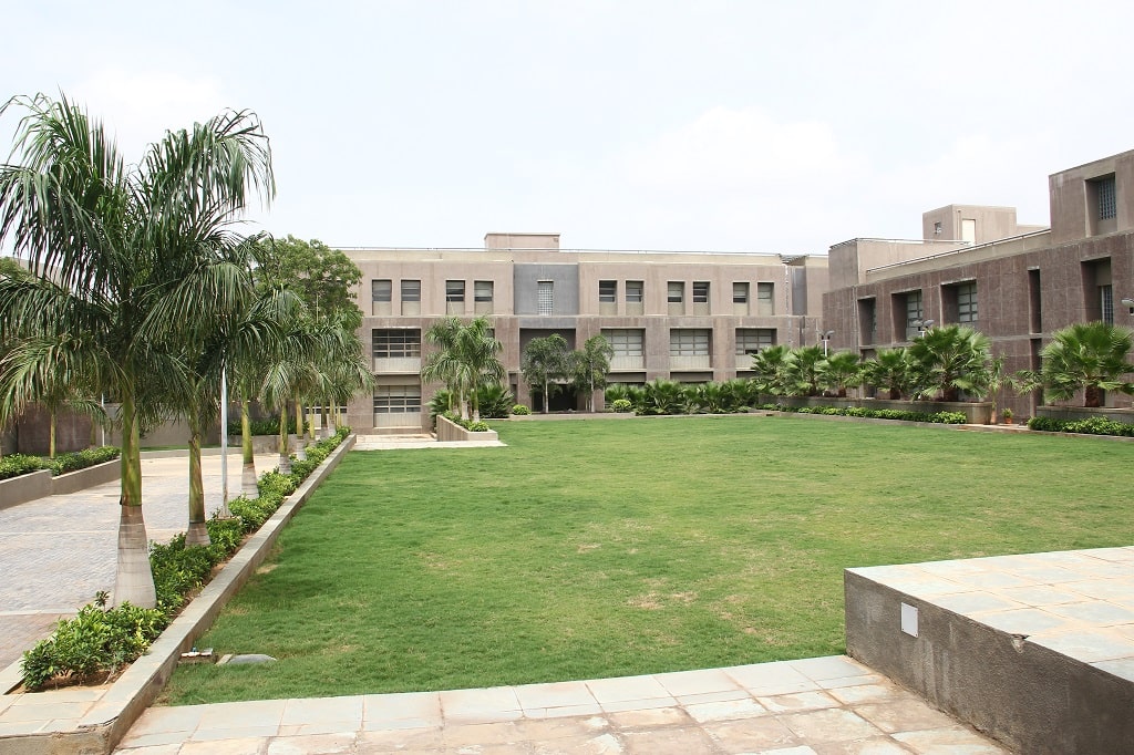 Gujarat Adani Institute of Medical Sciences, Bhuj (GAIMS)
